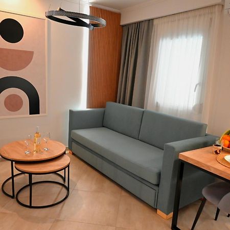 Mouson Luxury Apartment カヴァラ エクステリア 写真