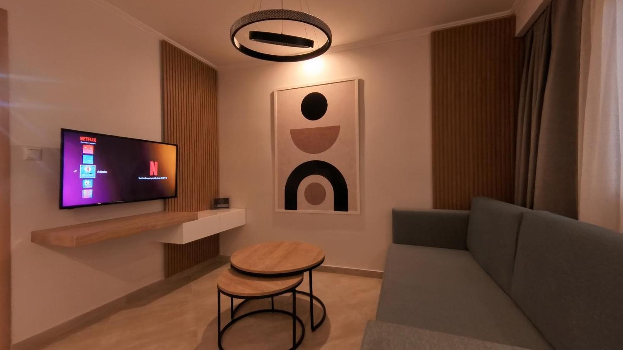 Mouson Luxury Apartment カヴァラ エクステリア 写真